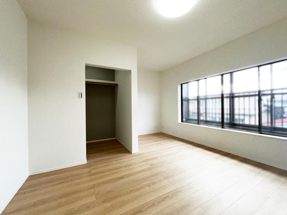 Modern Room 1