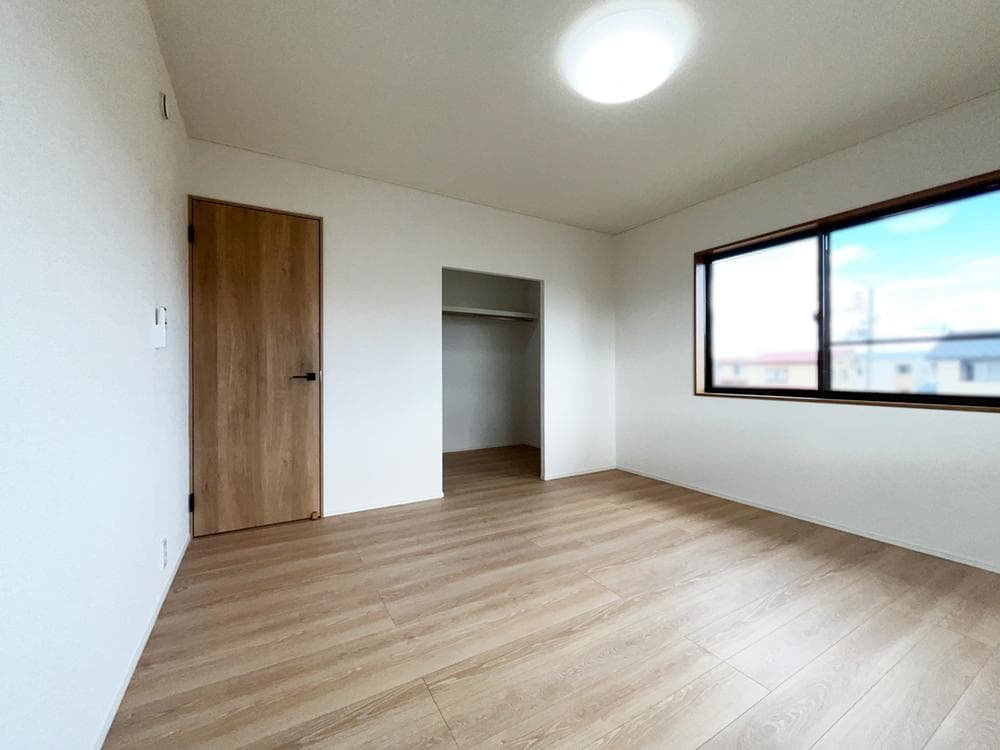 Modern Room 3